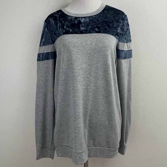 SUTTER GRAY SWEATSHIRT WITH BLUE VELVET ACCENT AT SHOULDER AND SLEEVE CREW NECK - Picture 6 of 9
